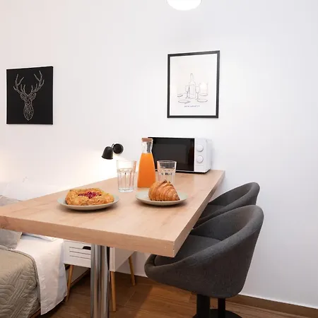 Gravity Downtown Balcony Apartamento